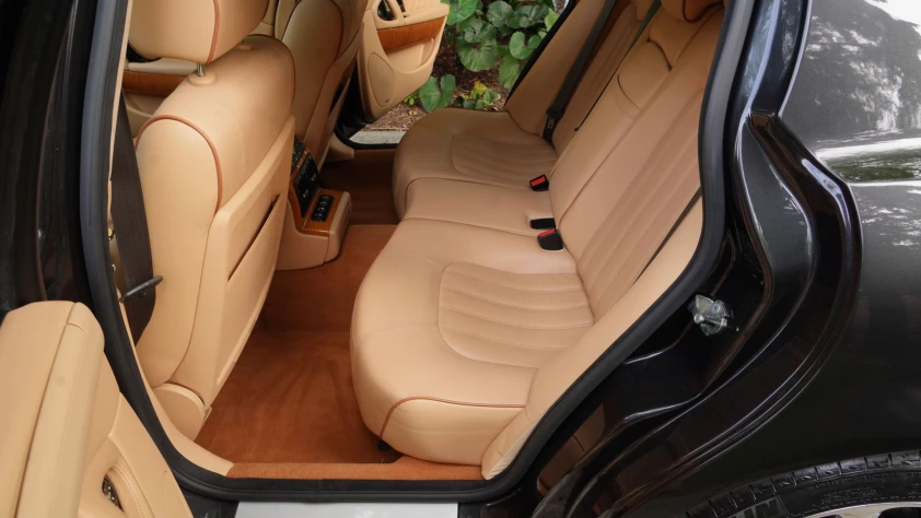 Maserati Quattroporte Automatic ZF 2009 - zdjęcie dodatkowe nr 19