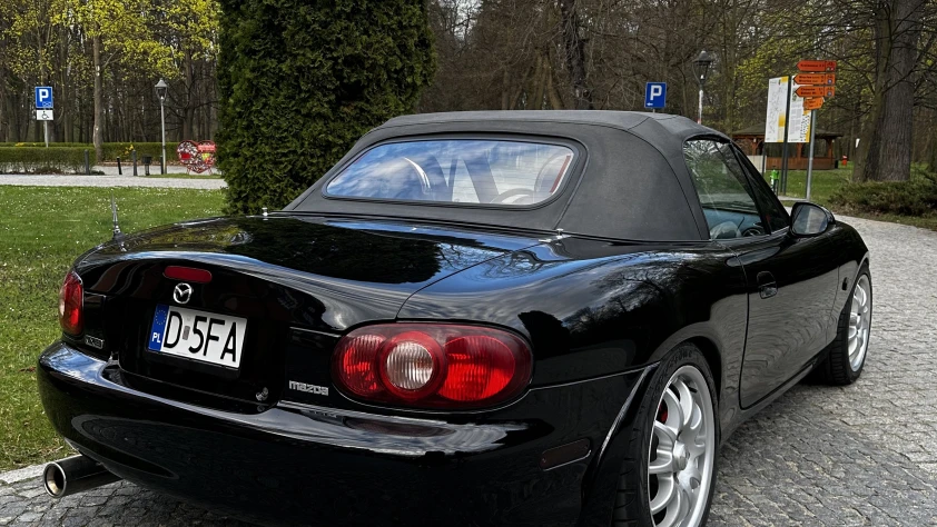 Mazda MX-5 1.8 16V Sport 2001 - zdjęcie dodatkowe nr 10