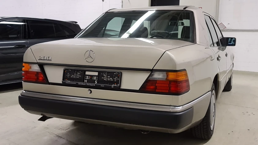 Mercedes W124 1990 - zdjęcie dodatkowe nr 8