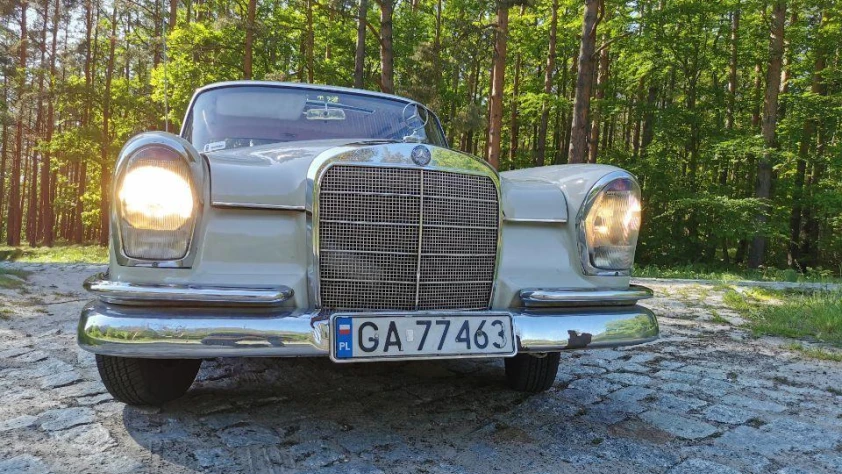 Mercedes W111 220SE  1964 - zdjęcie dodatkowe nr 3