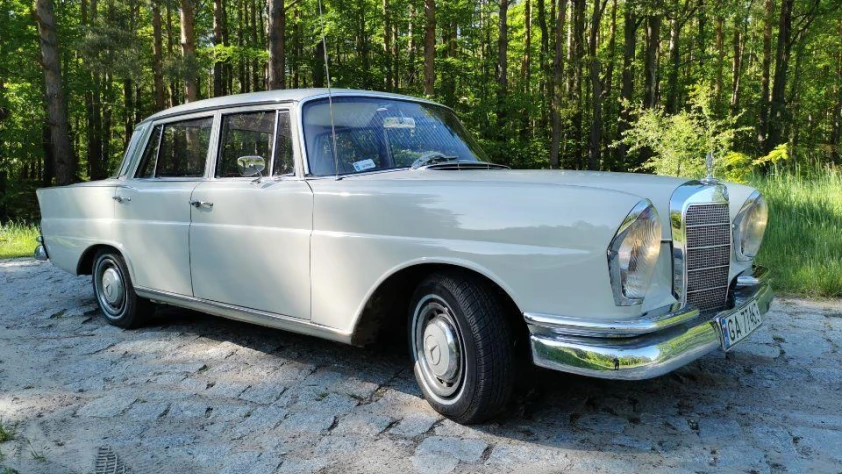 Mercedes W111 220SE  1964 - zdjęcie dodatkowe nr 5