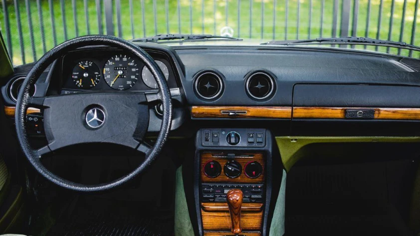 Mercedes W123 230C C123 1982 - zdjęcie dodatkowe nr 33