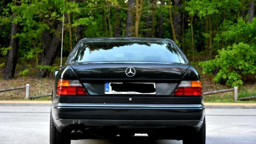 Mercedes W124 300CE  1990 - zdjęcie dodatkowe nr 16