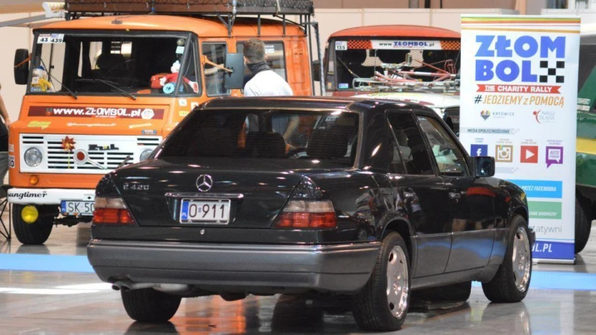 Mercedes Klasa E W124 E420  1994 - zdjęcie dodatkowe nr 6