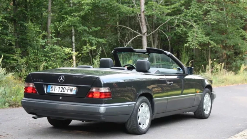 Mercedes Klasa E W124 Cabrio 1994 - zdjęcie główne