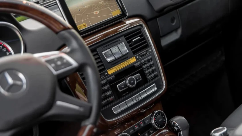 Mercedes Klasa G G550 2012 - zdjęcie dodatkowe nr 14