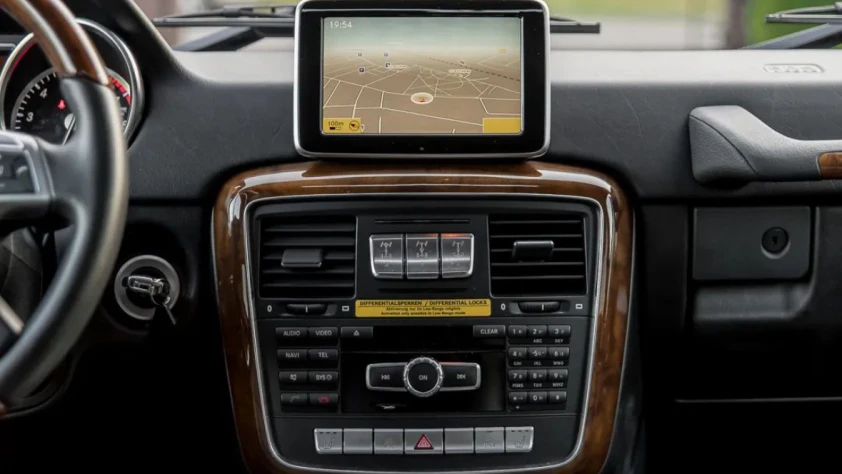 Mercedes Klasa G G550 2012 - zdjęcie dodatkowe nr 24