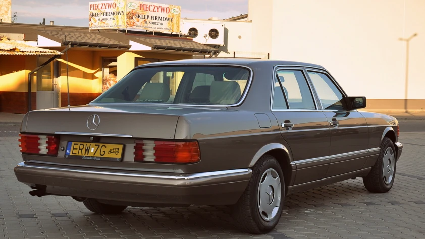 Mercedes Klasa S SE 1989 - zdjęcie dodatkowe nr 3