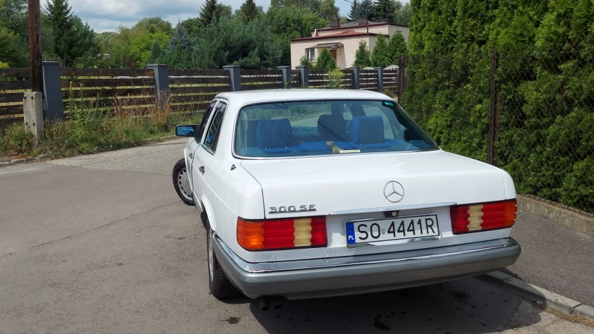 Mercedes Klasa S W 300 SE 1986 - zdjęcie dodatkowe nr 1