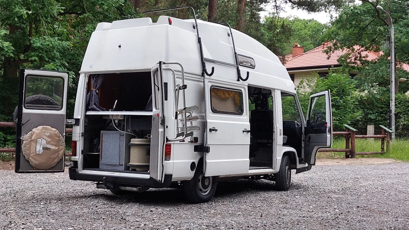 Mercedes  Mb100 W631 2,4 1992 - zdjęcie dodatkowe nr 8