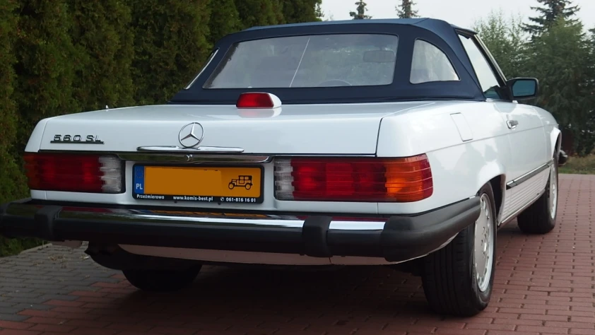 Mercedes SL 560 R107 1987 - zdjęcie dodatkowe nr 4