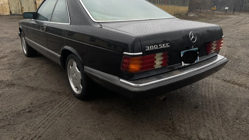 Mercedes SEC 380 1983 - zdjęcie dodatkowe nr 1