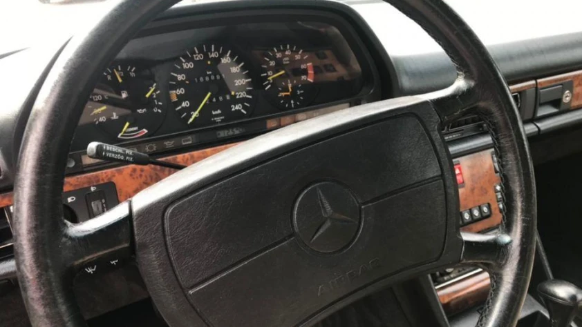 Mercedes SEC 500 1988 - zdjęcie dodatkowe nr 8