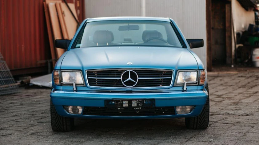 Mercedes SEC 560 1991 - zdjęcie główne