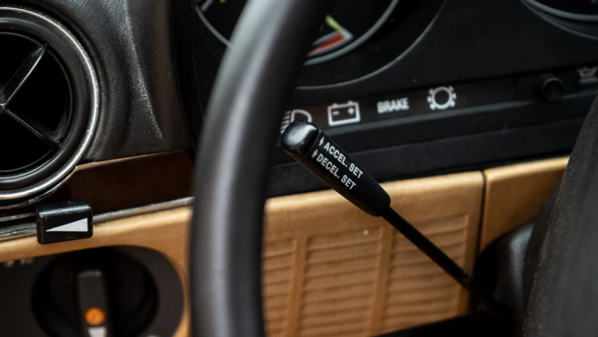 Mercedes SL 560 SL 1985 - zdjęcie dodatkowe nr 32