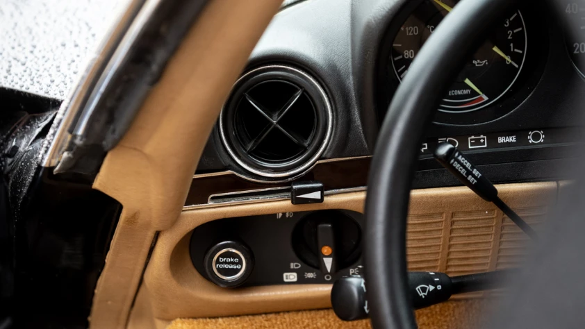 Mercedes SL 560 SL 1985 - zdjęcie dodatkowe nr 50