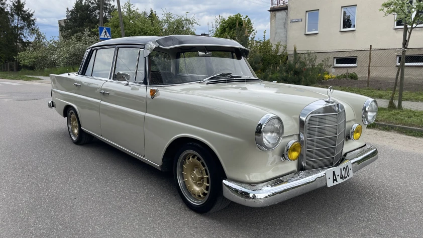 Mercedes W111 190 c 1965 - zdjęcie dodatkowe nr 9