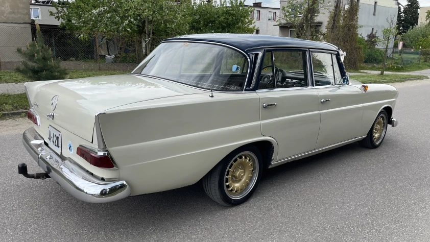 Mercedes W111 190 c 1965 - zdjęcie dodatkowe nr 11