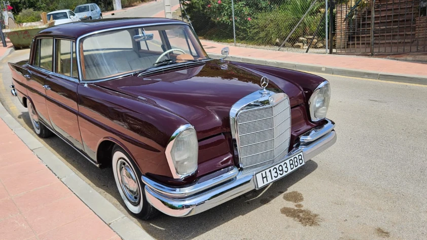 Mercedes W111 220S 1961 - zdjęcie dodatkowe nr 6