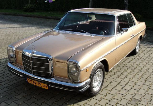 Mercedes W114 250 C 1969