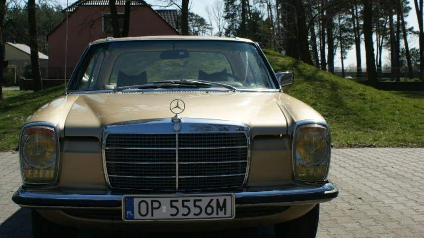 Mercedes W114 280CE 1974 - zdjęcie dodatkowe nr 2