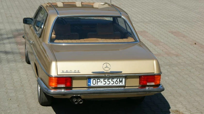 Mercedes W114 280CE 1974 - zdjęcie dodatkowe nr 35