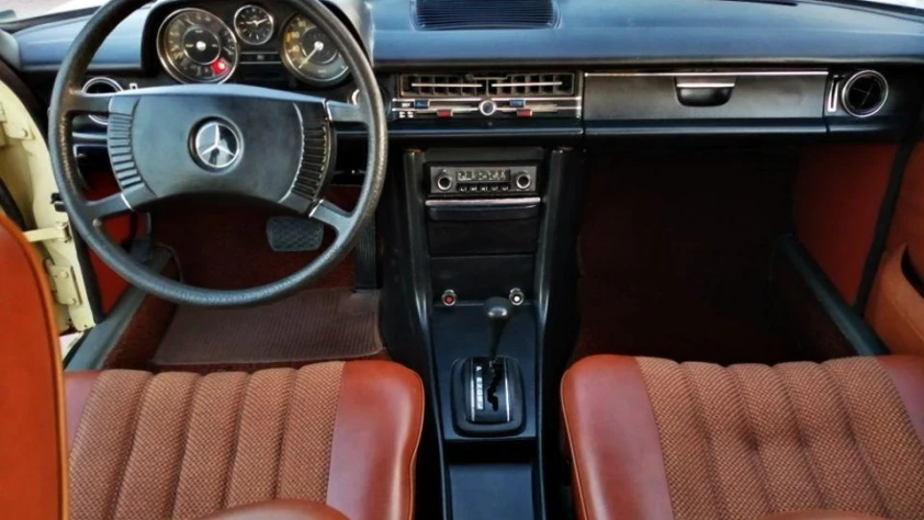 Mercedes W115  1975 - zdjęcie dodatkowe nr 14