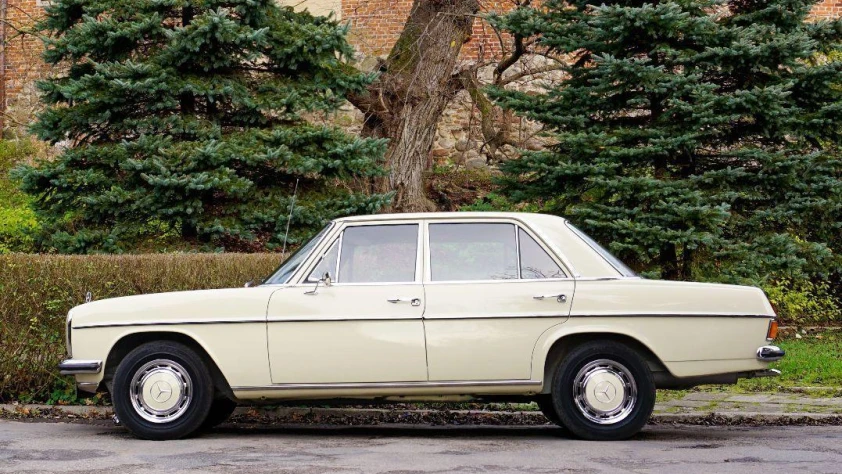 Mercedes W115 1970 - zdjęcie dodatkowe nr 6