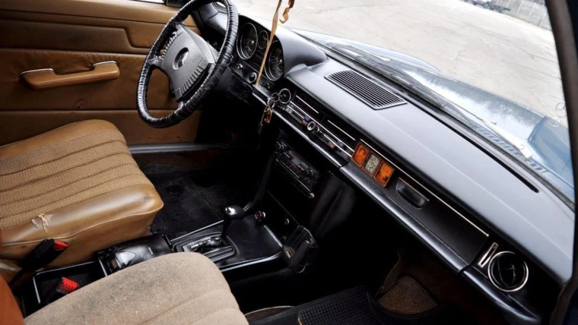 Mercedes W115 1978 - zdjęcie dodatkowe nr 15