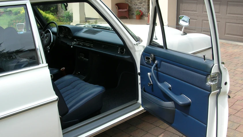 Mercedes W115 1972 - zdjęcie dodatkowe nr 6