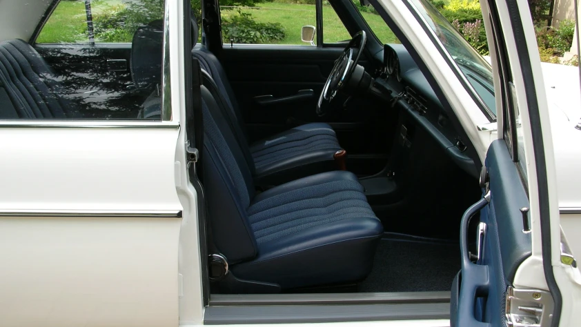 Mercedes W115 1972 - zdjęcie dodatkowe nr 7