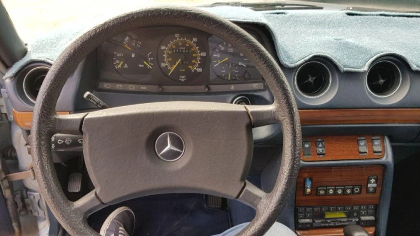 Mercedes W123  1985 - zdjęcie dodatkowe nr 5