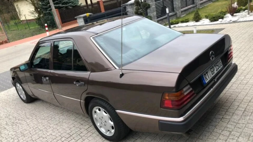 Mercedes W124  1993 - zdjęcie dodatkowe nr 9