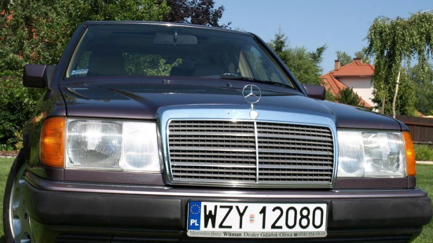 Mercedes W124 1991 - zdjęcie dodatkowe nr 3