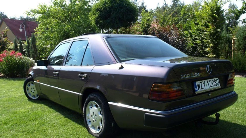 Mercedes W124 1991 - zdjęcie dodatkowe nr 13