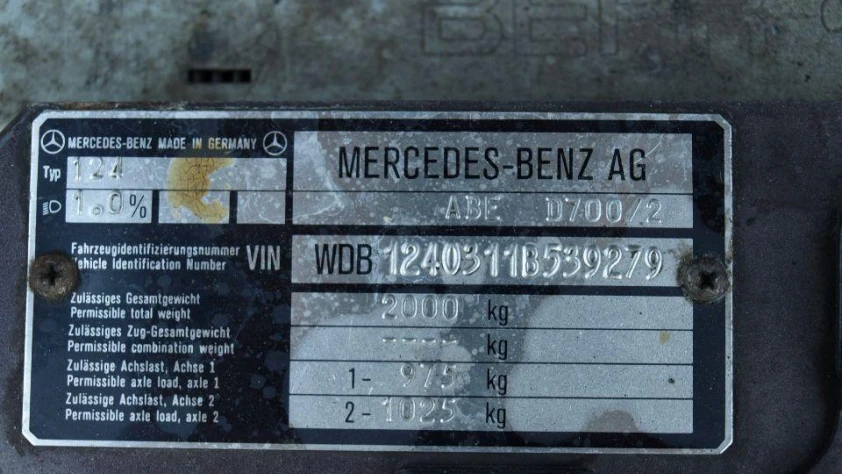 Mercedes W124 1991 - zdjęcie dodatkowe nr 26