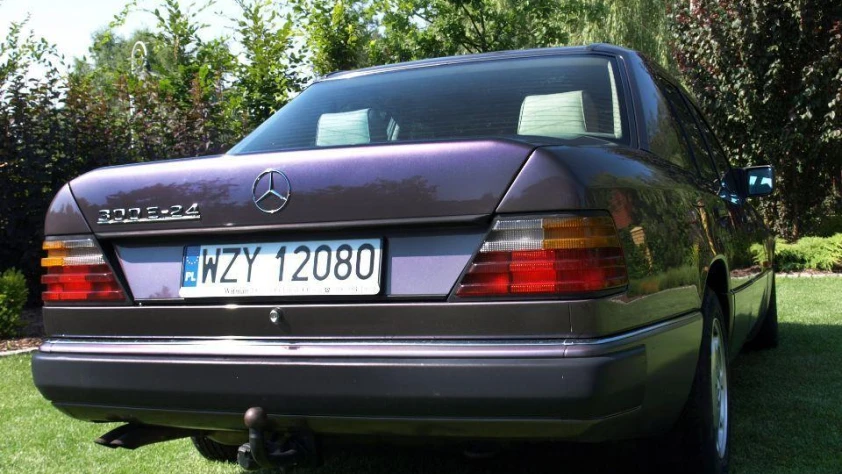 Mercedes W124 1991 - zdjęcie dodatkowe nr 29