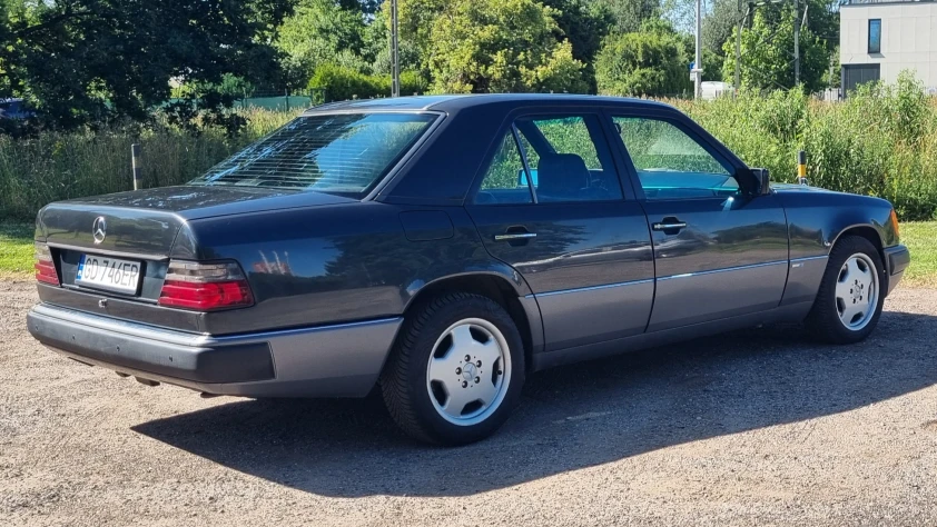 Mercedes W124 E400 1992 - zdjęcie dodatkowe nr 3