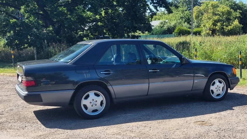 Mercedes W124 E400 1992 - zdjęcie dodatkowe nr 4