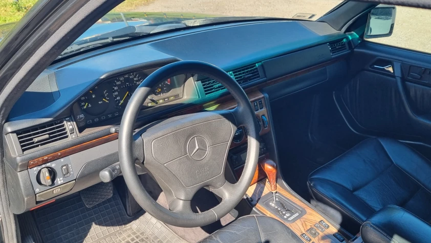 Mercedes W124 E400 1992 - zdjęcie dodatkowe nr 6