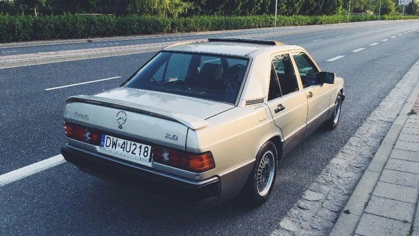 Mercedes W201 190 E 1991 - zdjęcie dodatkowe nr 24