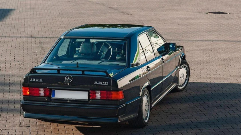 Mercedes W201 190 Cosworth 1985