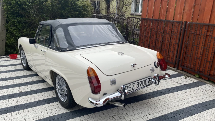 MG Midget 1970 - zdjęcie dodatkowe nr 4