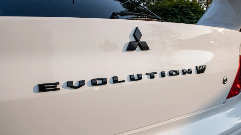 Mitsubishi Lancer Evo 2001 - zdjęcie dodatkowe nr 4