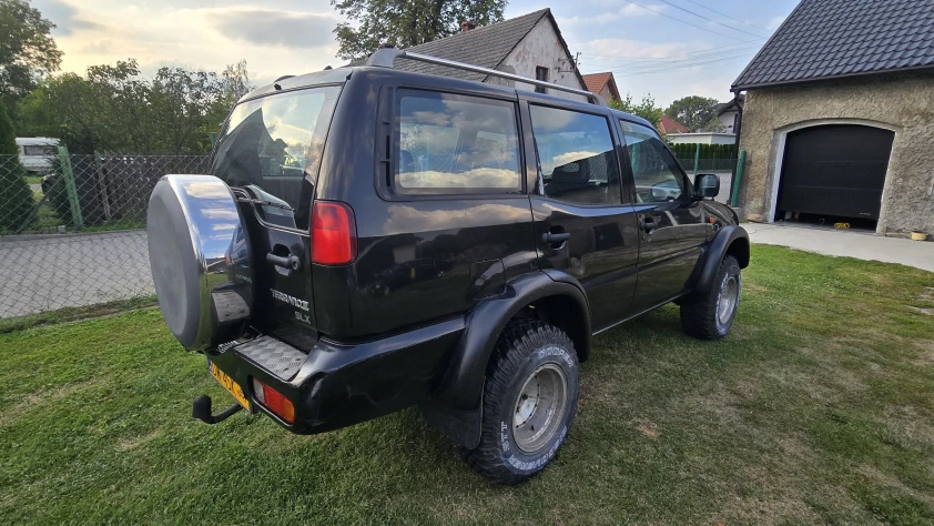 Nissan  Nissan Terrano II (R20, 2.7 TD) 1993 - zdjęcie dodatkowe nr 1