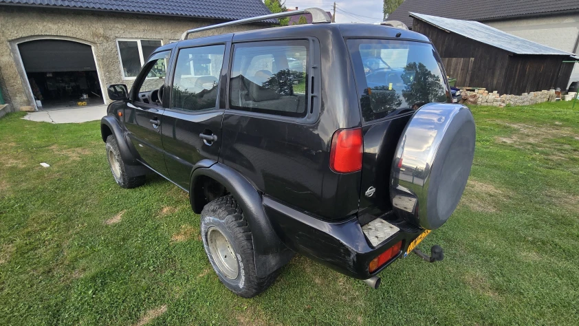 Nissan  Nissan Terrano II (R20, 2.7 TD) 1993 - zdjęcie dodatkowe nr 2