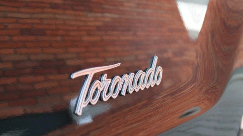 Oldsmobile Toronado 1966 - zdjęcie dodatkowe nr 35
