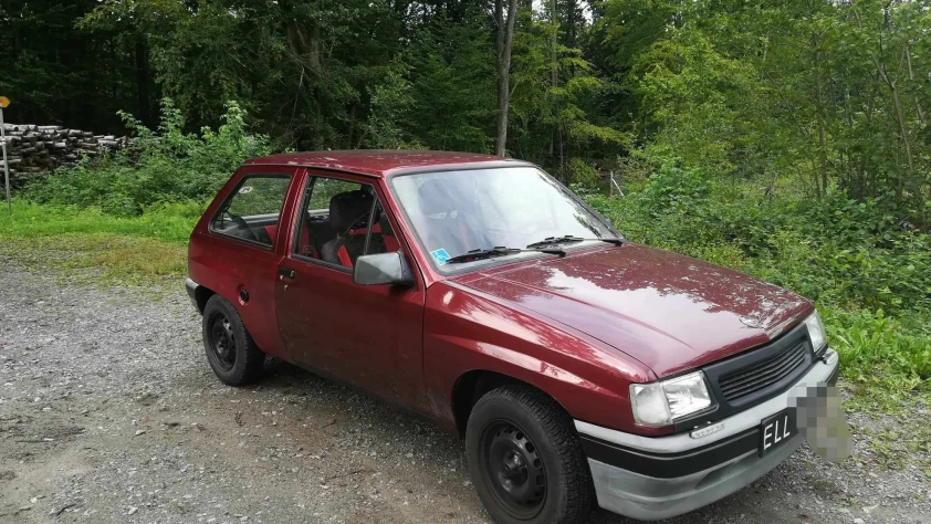 Opel Corsa 1992 - zdjęcie główne