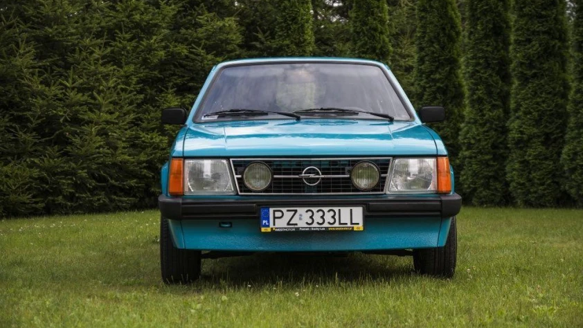 Opel Kadett D 1983 - zdjęcie dodatkowe nr 2