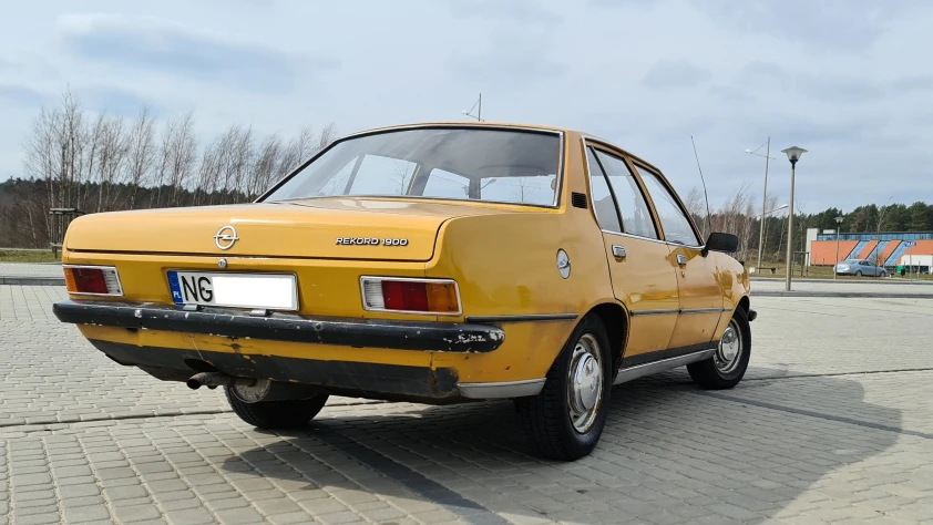 Opel Rekord 1975 - zdjęcie dodatkowe nr 5